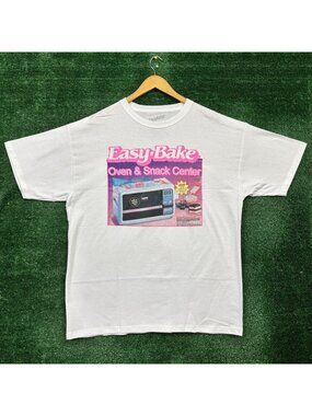Easy Bake Oven and Snack Bar white T-Shirt Size Extra Large